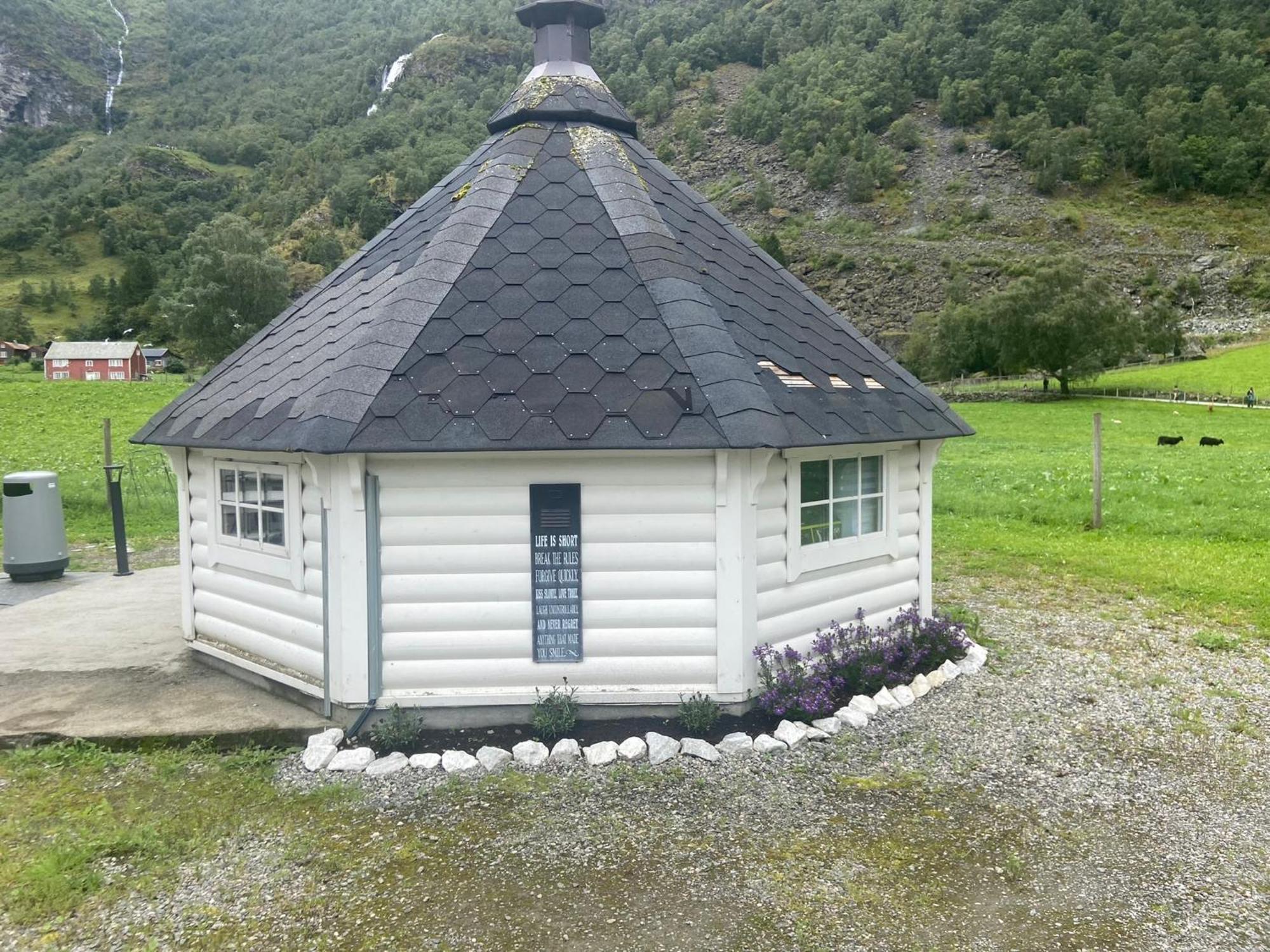 Brekke Gard Hostel Flåm Exteriér fotografie